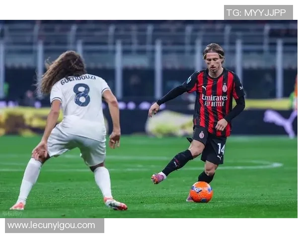 米兰小胜国米跃升第二罗马强势登顶意甲积分榜