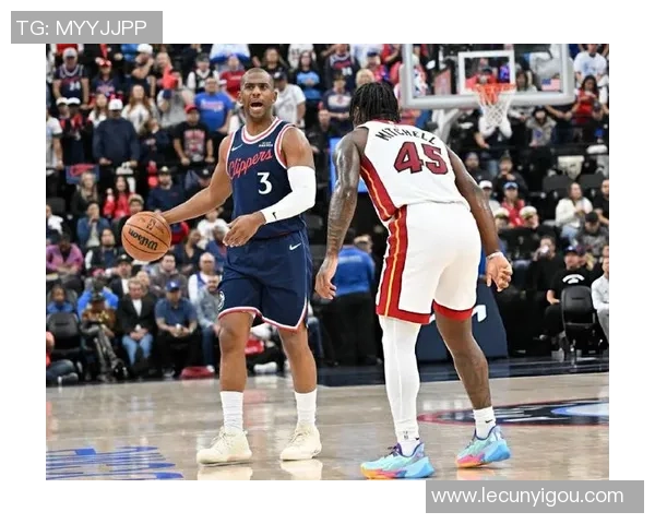 热火与快船激战正酣球迷期待精彩对决与惊喜表现